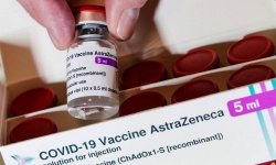 Vaccine COVID-19 an toàn đối với bệnh nhân HIV