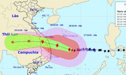 Bão số 9 vẫn giữ cường độ mạnh, hướng vào Đà Nẵng đến Phú Yên