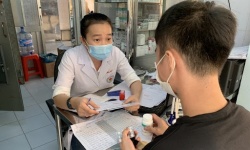 Bảo đảm người nhiễm HIV/AIDS được điều trị liên tục trong mùa dịch COVID-19