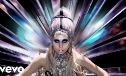 Lady Gaga mời nhiều nghệ sĩ LGBT+ tham gia album 